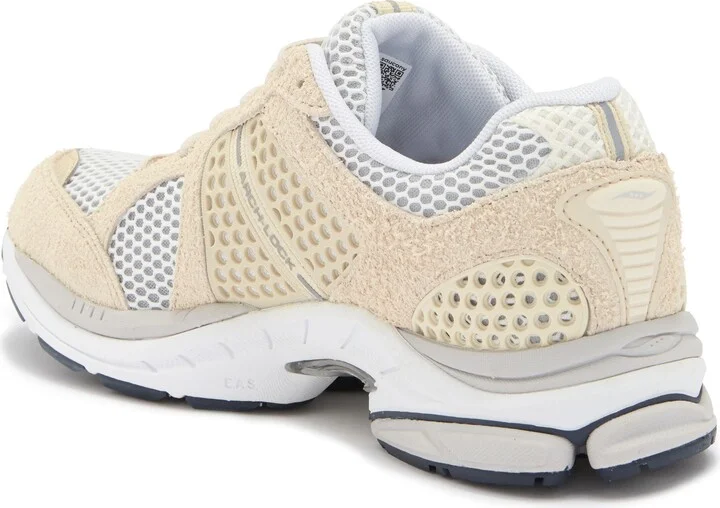 ProGrid Triumph 4 Sneaker - Image 2