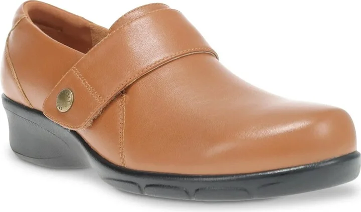 Propet Extra Extra Wide Width Wallis SlipOn