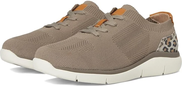 Propet Sachi Women's Shoes Sand : 8 XX (4E), Textile
