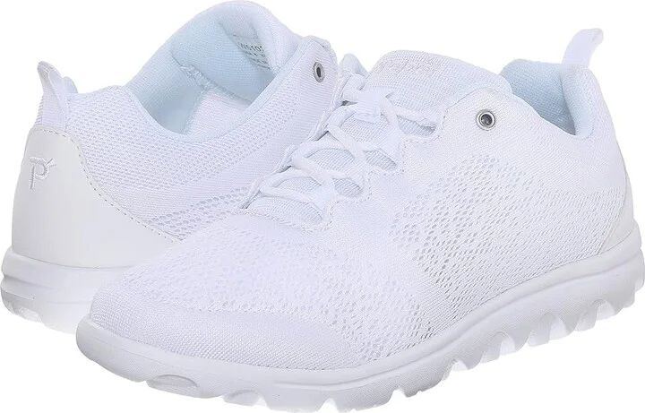 Propet TravelActiv Women's Shoes White : 7 N (AA), Textile