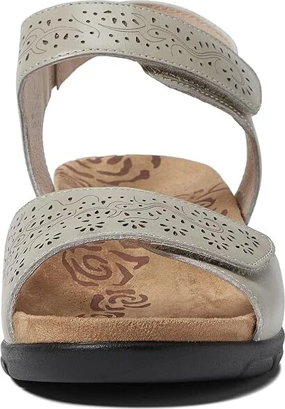 Propet Wanda Women's Shoes Cream : 6 XX (4E), Leather - Image 2