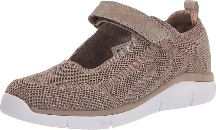 Propét Womens Savannah Sneaker