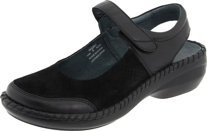 Propet Women's W0265B Petunia Sandal