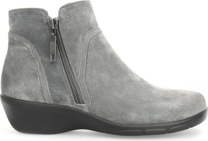 Propét Women's Waverly Ankle Boots