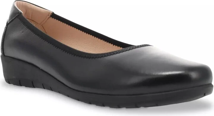 Propet Yara Flat