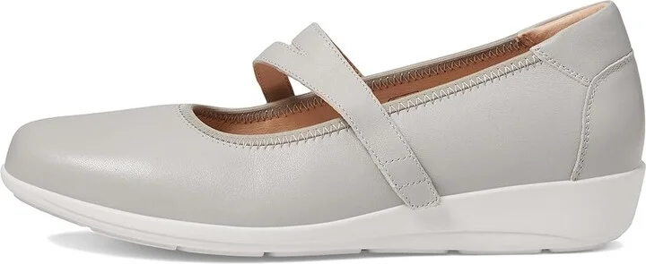 Propet Yara Mary Jane Women's Flat Shoes Light Grey : 8 X (2E), Leather - Image 5