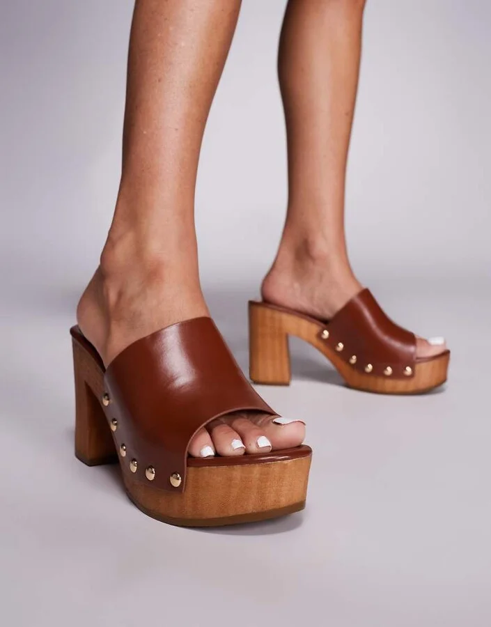 Public Desire Dutchie mule sandals in Tan