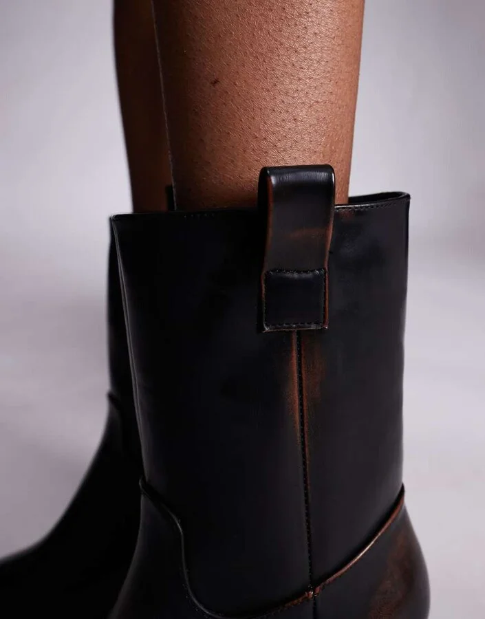 Public Desire Layleigh curve heel ankle boots in brown - Image 3