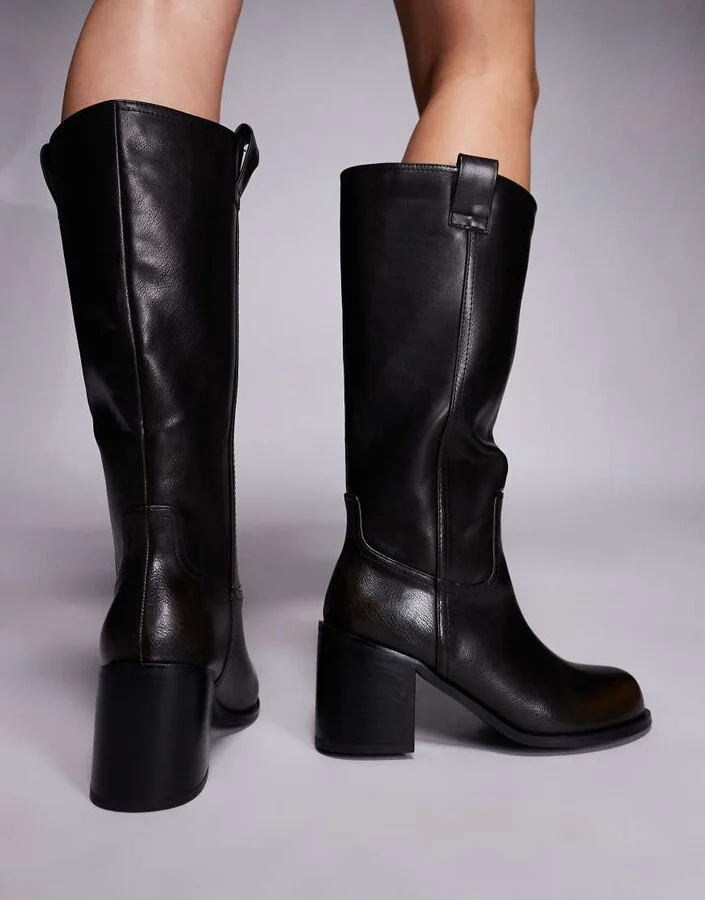 Public Desire Lipa pull on leather look knee boots in brown - Image 2