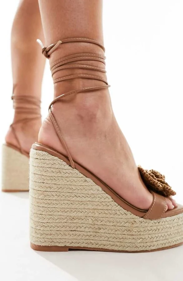 Public Desire Mariella heeled espadrille with crochet rosette in natural - Image 4