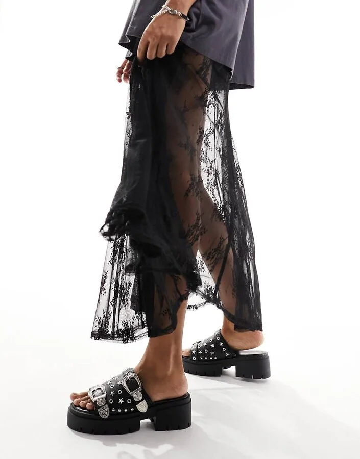 Public Desire Maverick chunky heeled sandals with western hardware in black - Image 2