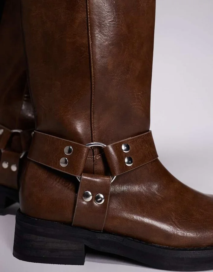 Public Desire Sirius flat harness knee boots in Tan - Image 4