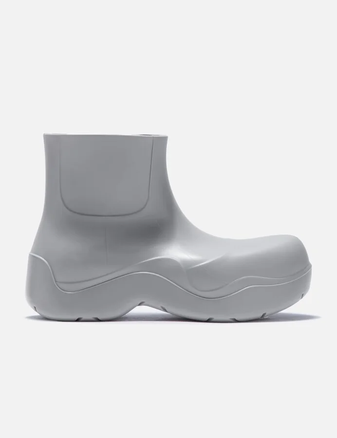 Grey > 灰色 > 그레이 > グレー