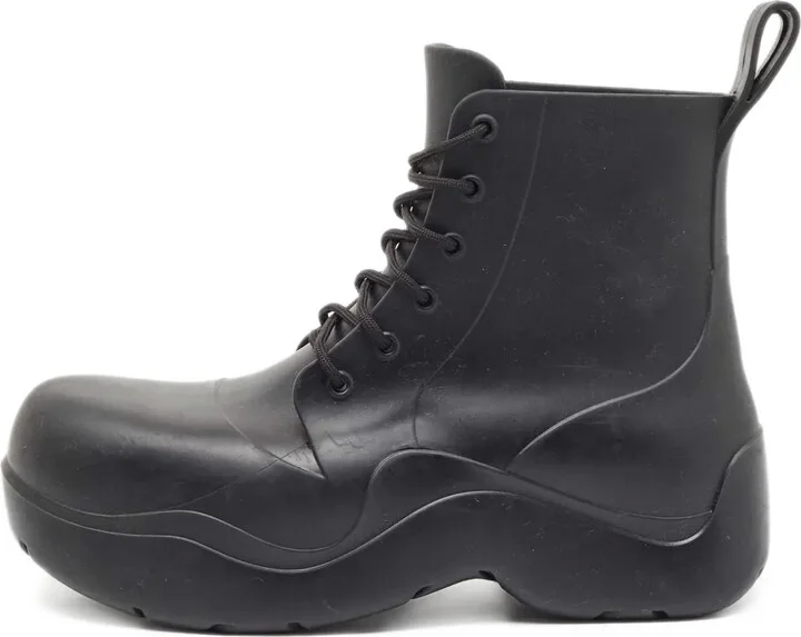 Puddle boots