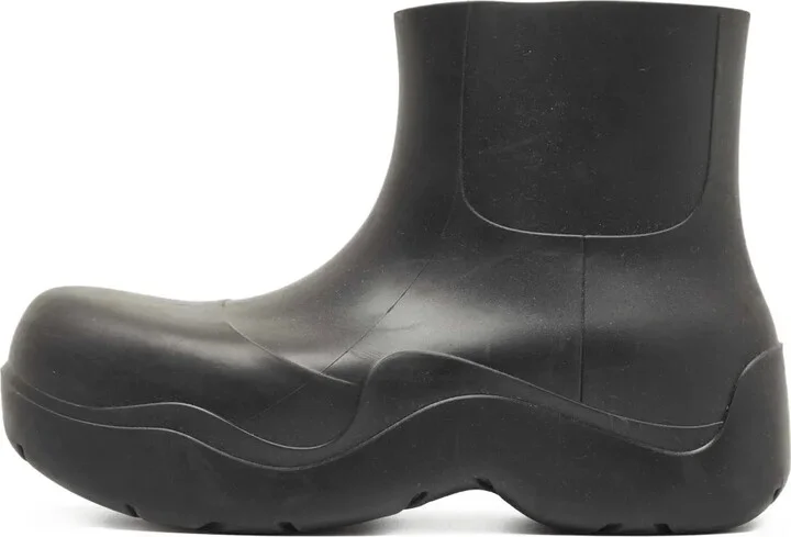 Puddle boots
