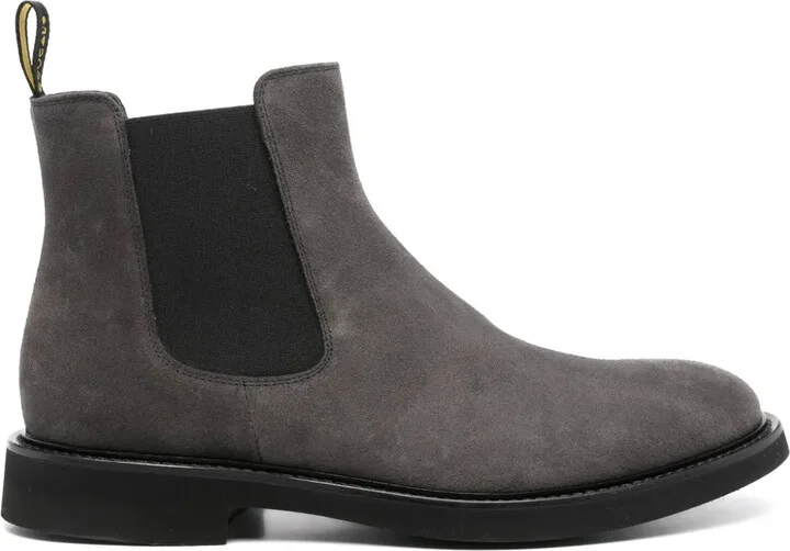 pull-on suede Chelsea boots