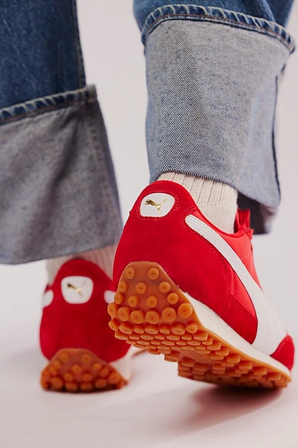 Puma Easy Rider Vintage Suede Sneakers - Image 3