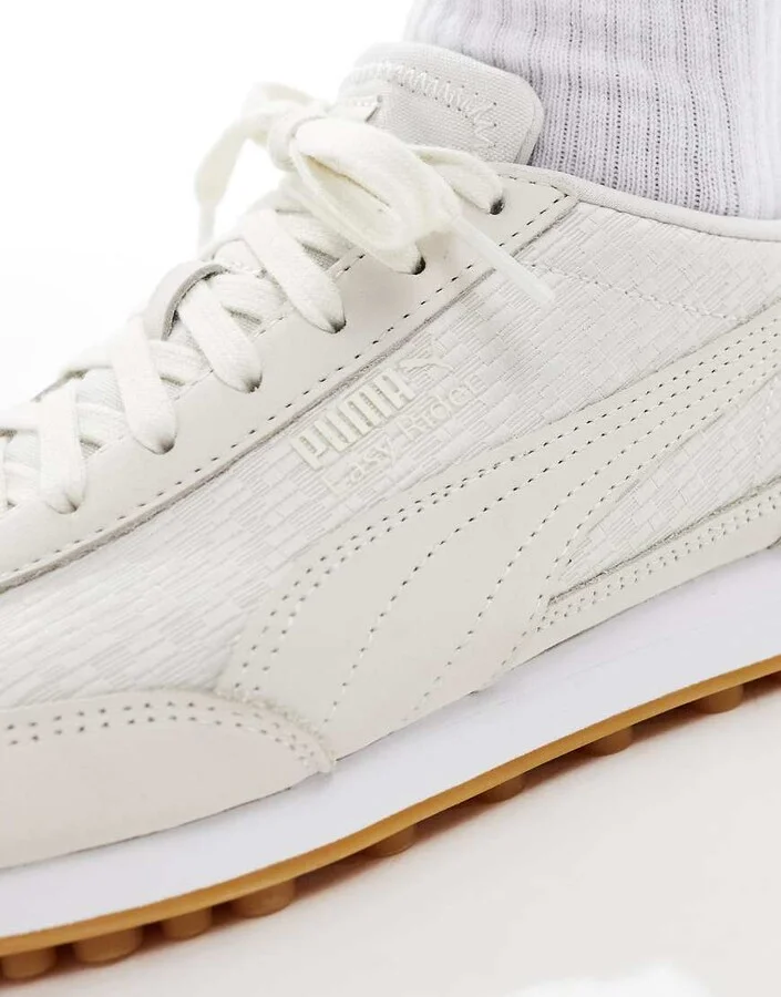 PUMA Easy Rider Weave sneakers in gray and white - Image 3