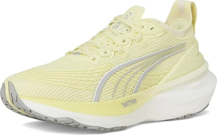 PUMA Foreverrun Nitro Women's Shoes Gold Moon/White : 7 B - Medium - Image 5