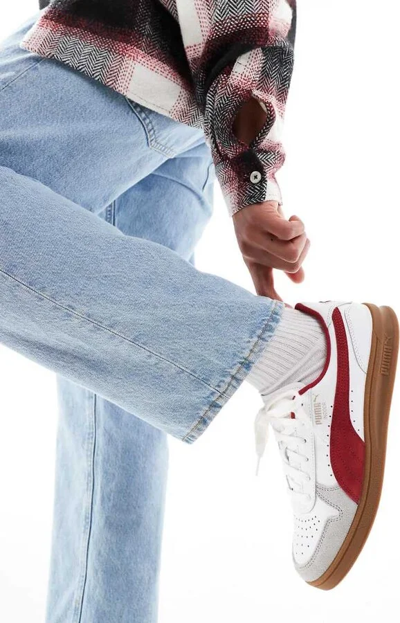 PUMA Indoor sneakers in white and red detail - Image 4