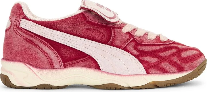 Puma Select King Indoor The Neverworn V Sneaker in Red