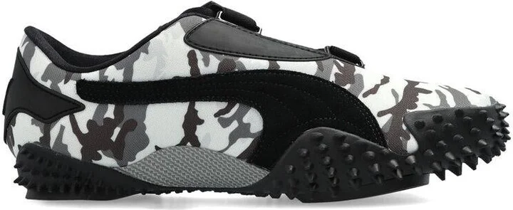 Puma Sneakers