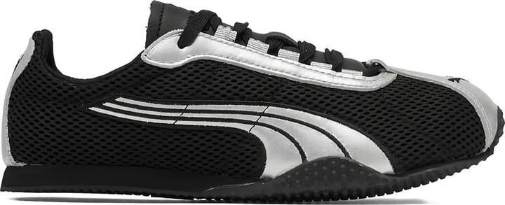 Puma Sneakers
