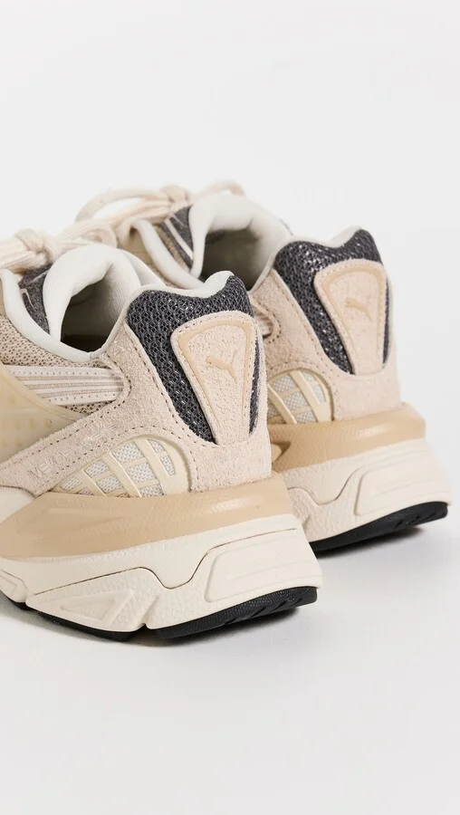 PUMA Velophasis Unisex Sneakers - Image 3
