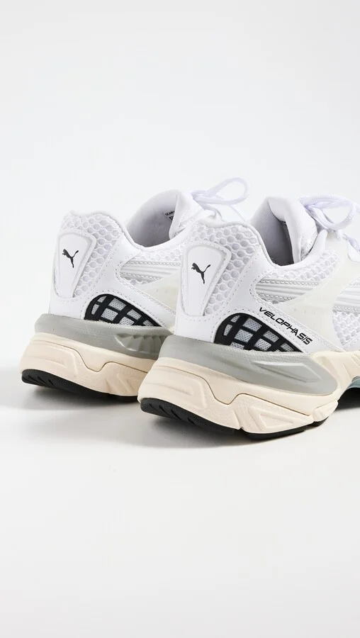 PUMA Velophasis Unisex Sneakers - Image 4