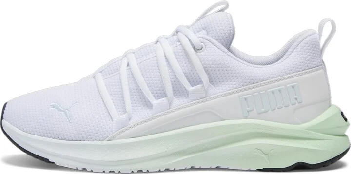 White-dewdrop-fresh Mint