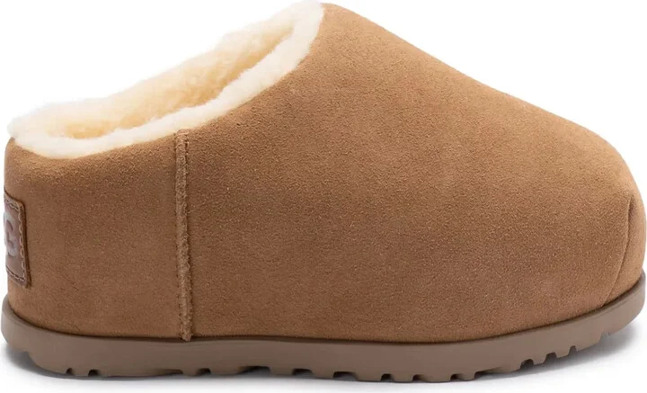 Pumped slippers