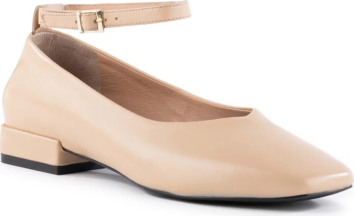 Pumpkin Ankle Strap Square Toe Pump