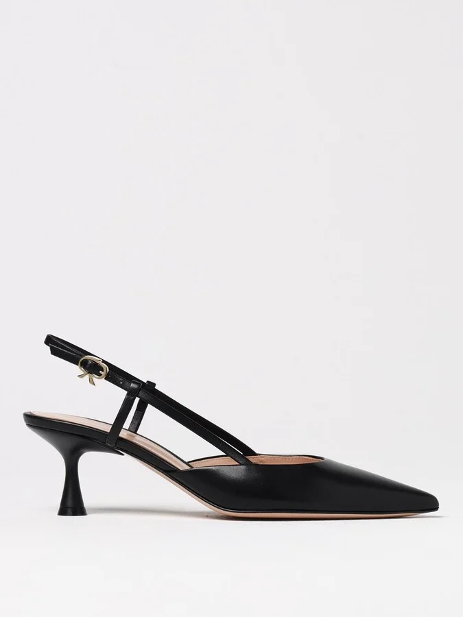 Pumps GIANVITO ROSSI Woman color Black