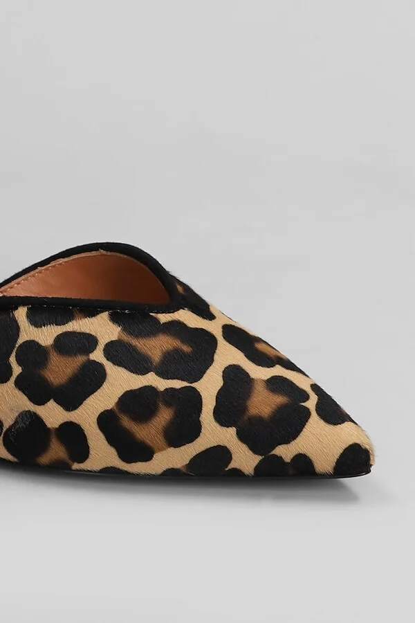 Pumps In Animalier Pony Skin - Image 5