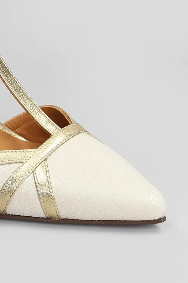 Pumps In Beige Leather - Image 5
