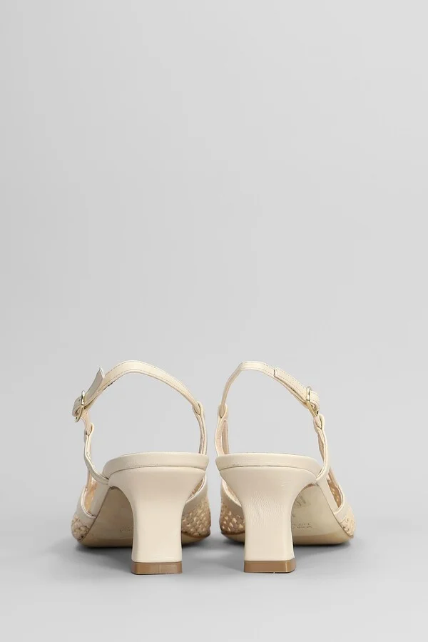 Pumps In Beige Leather - Image 4