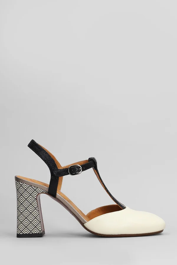 Pumps In Beige Leather