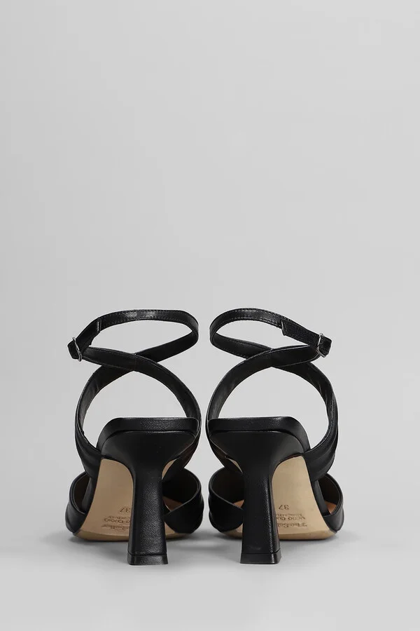 Pumps In Black Leather - Image 4
