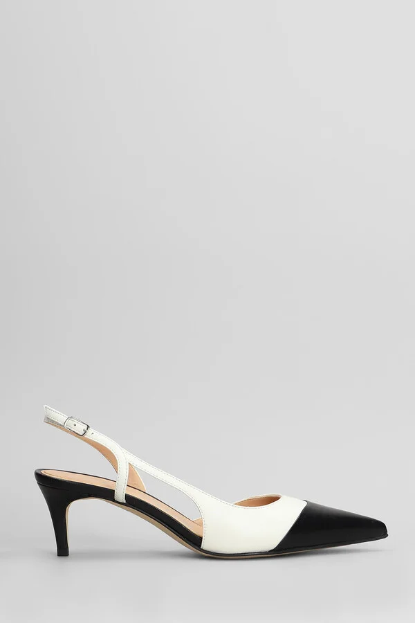 Pumps In Black Leather