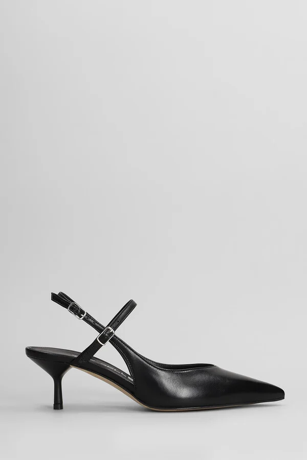 Pumps In Black Leather