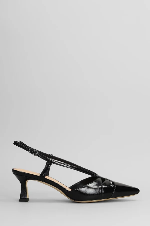 Pumps In Black Leather