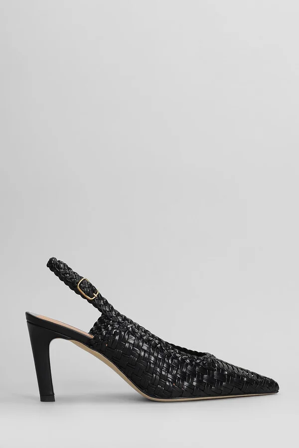 Pumps In Black Leather