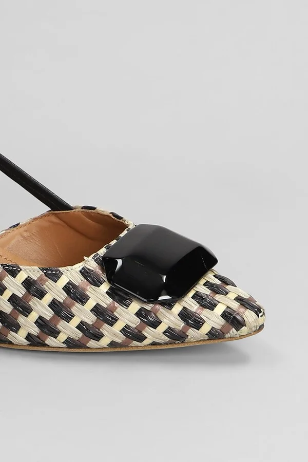 Pumps In Black Raffia - Image 5