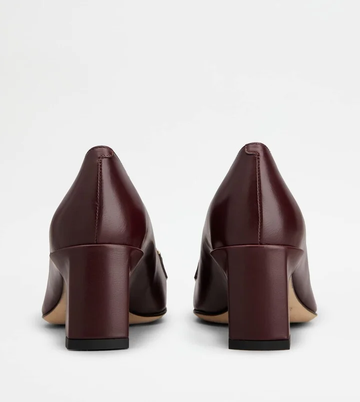 Pumps in Leather - Image 3