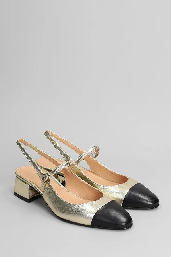 Pumps In Platinum Leather - Image 2