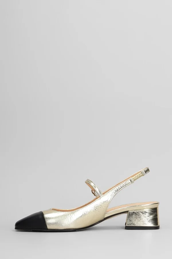 Pumps In Platinum Leather - Image 3