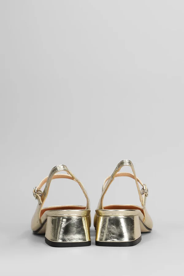 Pumps In Platinum Leather - Image 4
