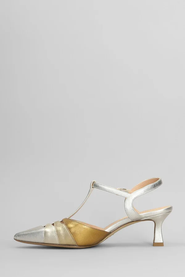 Pumps In Platinum Leather - Image 3