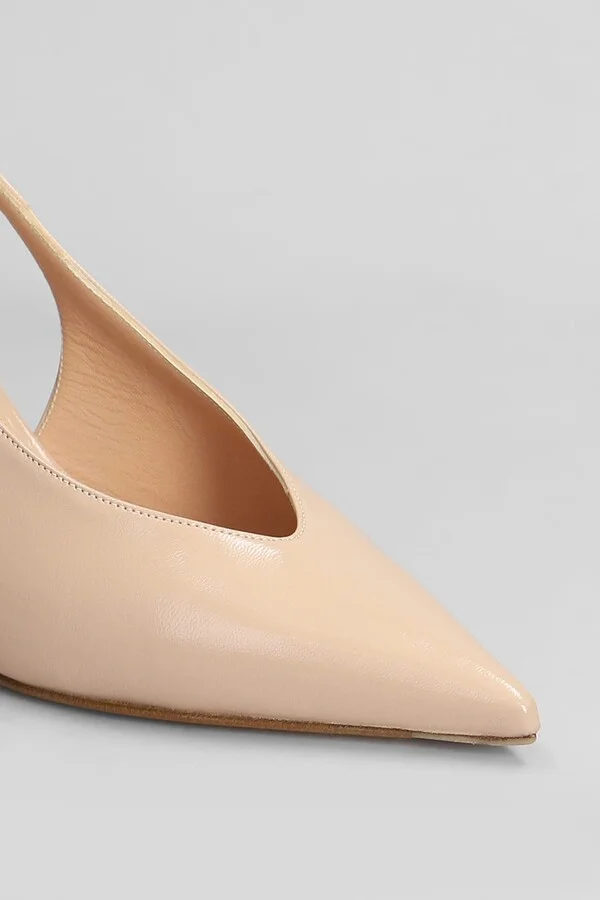Pumps In Powder Leather - Image 5
