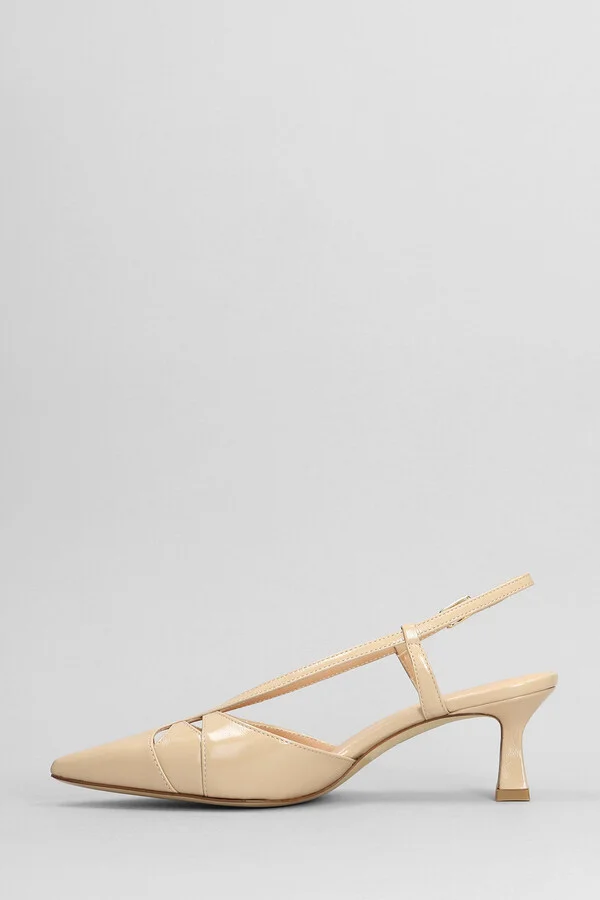 Pumps In Powder Leather - Image 3